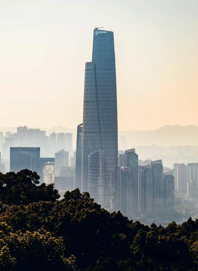  458米超高层背后的技术博弈：万科重庆陆海国际中心设计逻辑深度解析 房产家居