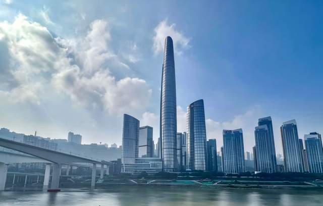  458米超高层背后的技术博弈：万科重庆陆海国际中心设计逻辑深度解析 房产家居